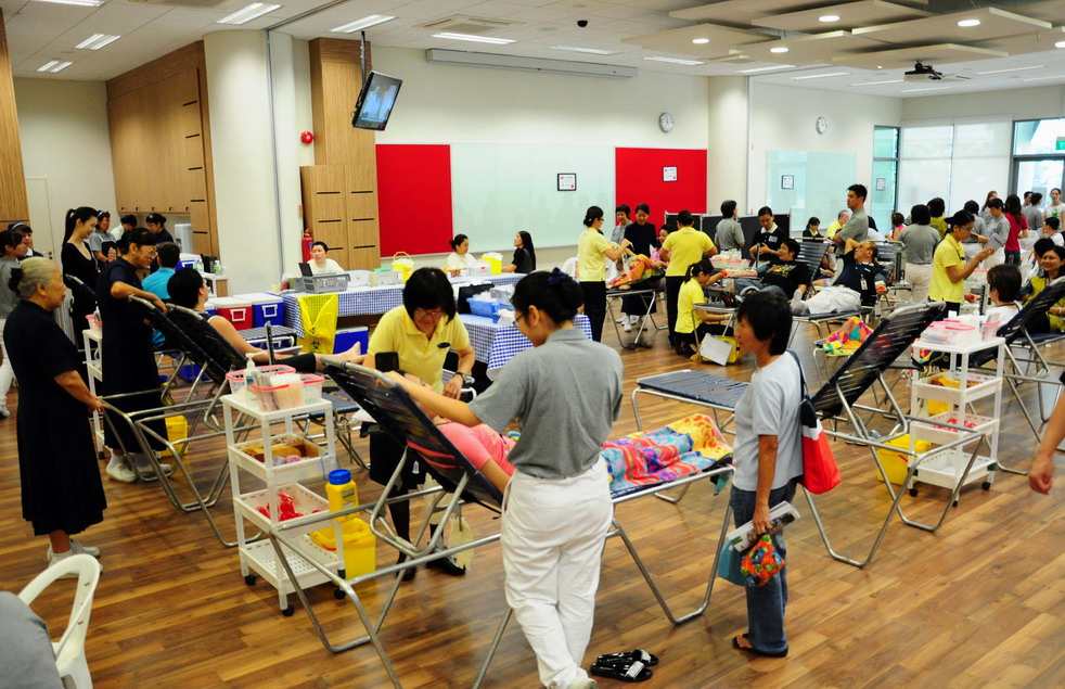 社区捐血再开一扇门  武吉班让居民乐于响应